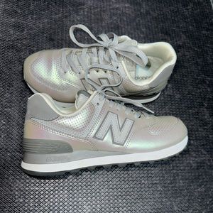 New Balance 574 Size 6 Women’s